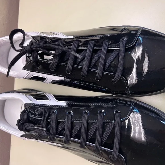LORIBLU Black and White Men's Sneakers - Picture 9 of 11